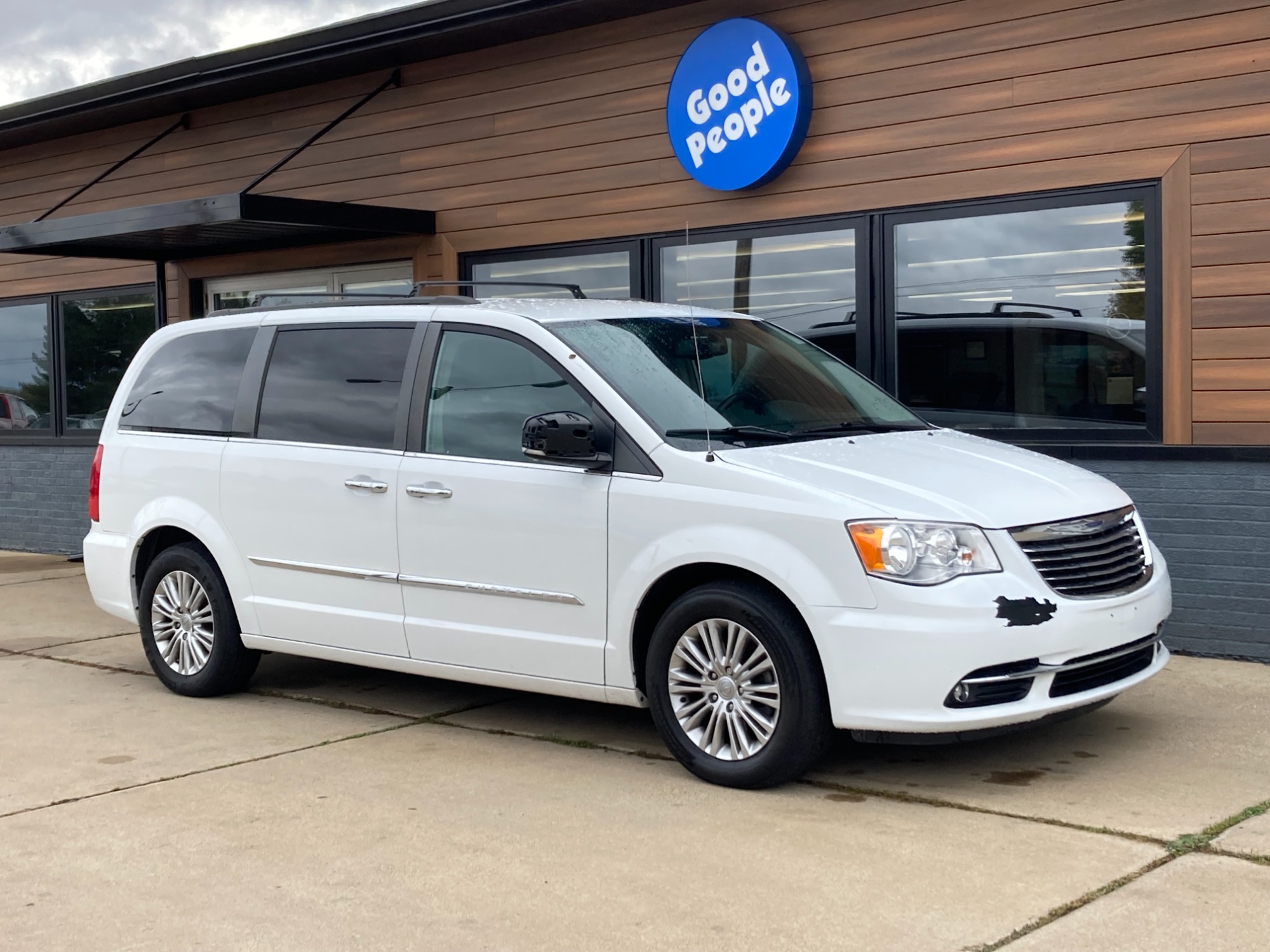2015 Chrysler Town  and  Country SPORTS VAN