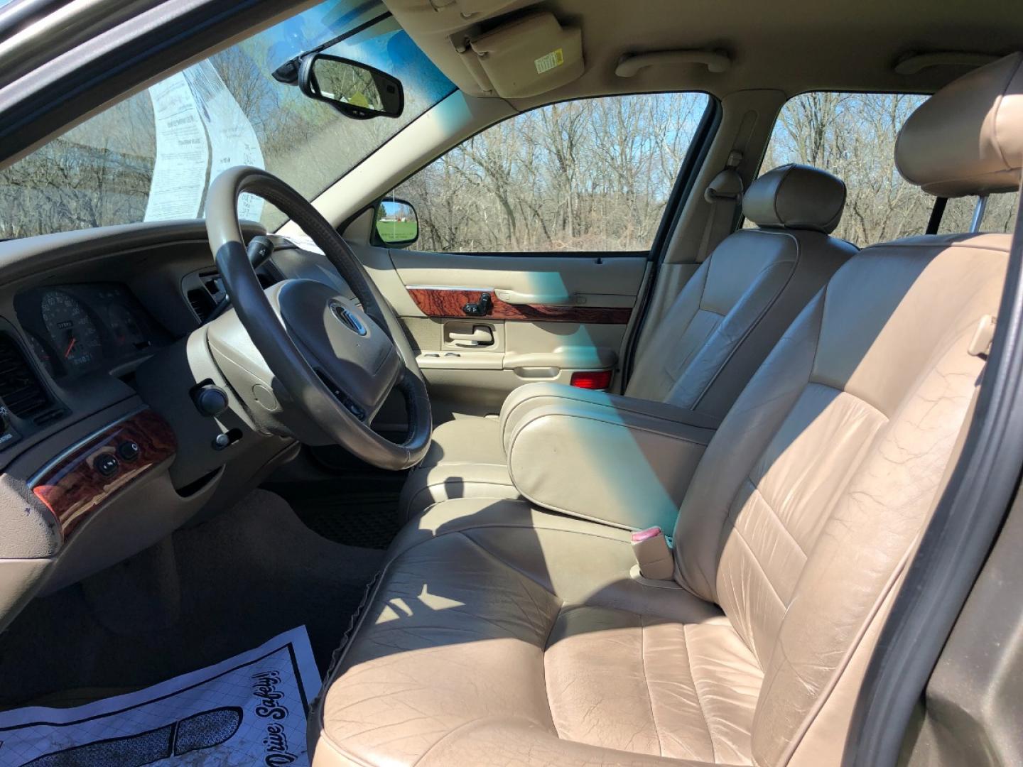 2002 Arizona Beige Met Mercury Grand Marquis LS Premium (2MEFM75W22X) with an 4.6L V8 SOHC 16V engine, 4-Speed Automatic Overdrive transmission, located at 1800 South Ihm Blvd, Freeport, IL, 61032, (815) 232-5543, 42.278645, -89.607994 - Photo#3