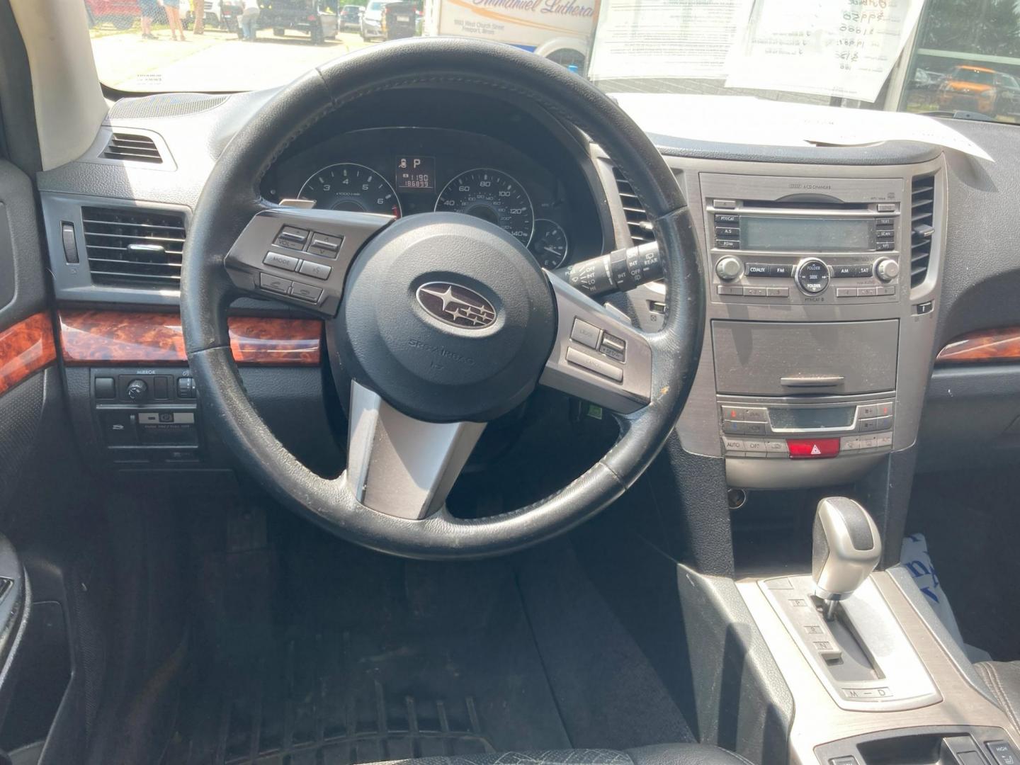 2010 Charcol Met Subaru Outback 2.5i Limited (4S4BRCKC3A3) with an 2.5L H4 DOHC 16V engine, CVT transmission, located at 1800 South Ihm Blvd, Freeport, IL, 61032, (815) 232-5543, 42.278645, -89.607994 - Photo#6
