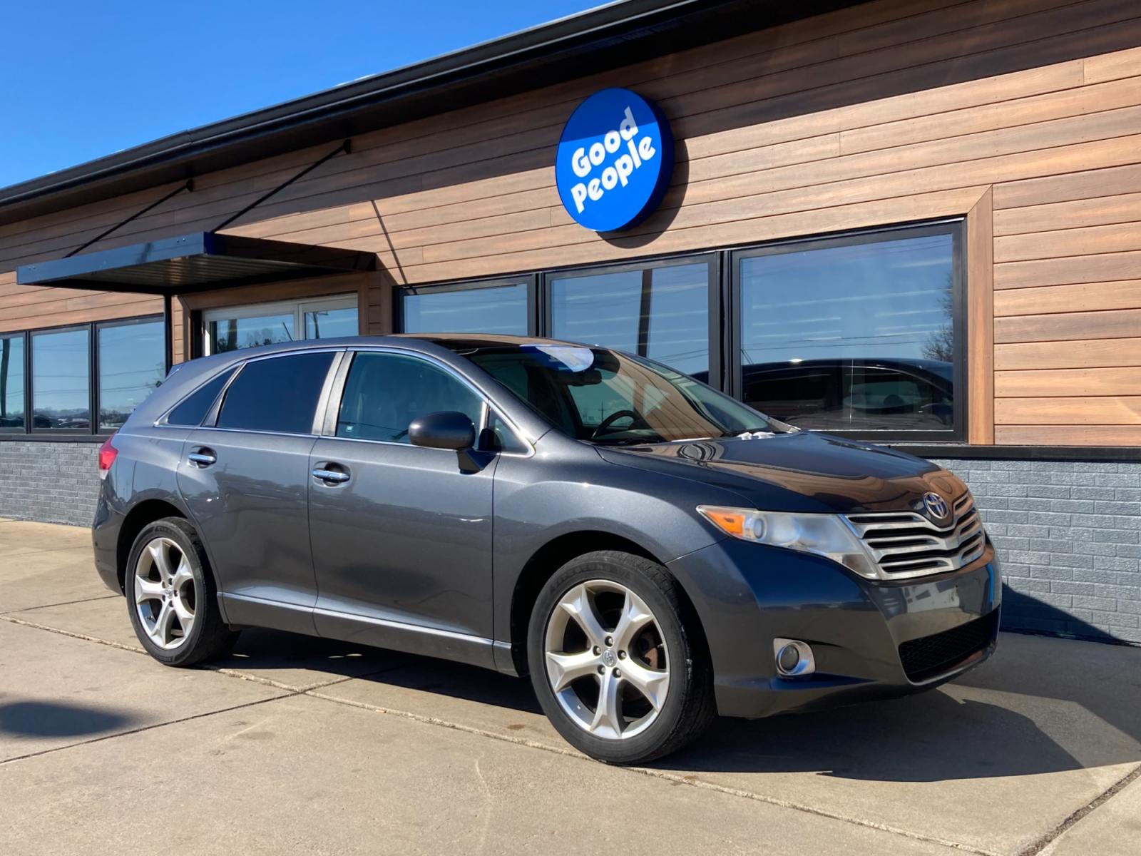 2009 Magnetic Gray Met Toyota Venza 4X4 V6 (4T3BK11A59U) with an 3.5L V6 DOHC 24V engine, 6-Speed Automatic transmission, located at 1800 South Ihm Blvd, Freeport, IL, 61032, (815) 232-5543, 42.278645, -89.607994 - Venza 4D SUV AWD - Photo #0