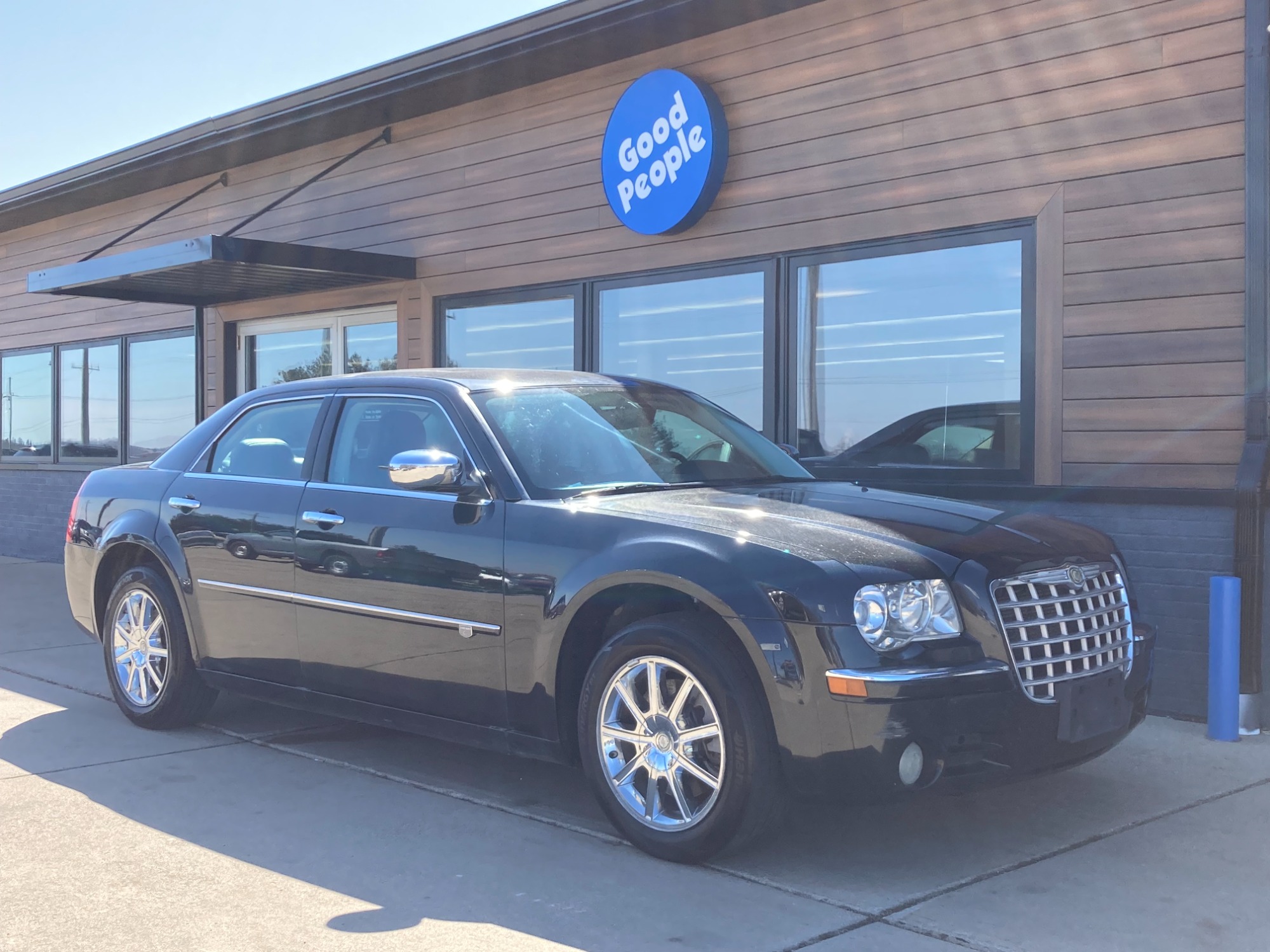 photo of 2009 Chrysler 300 SEDAN 4-DR