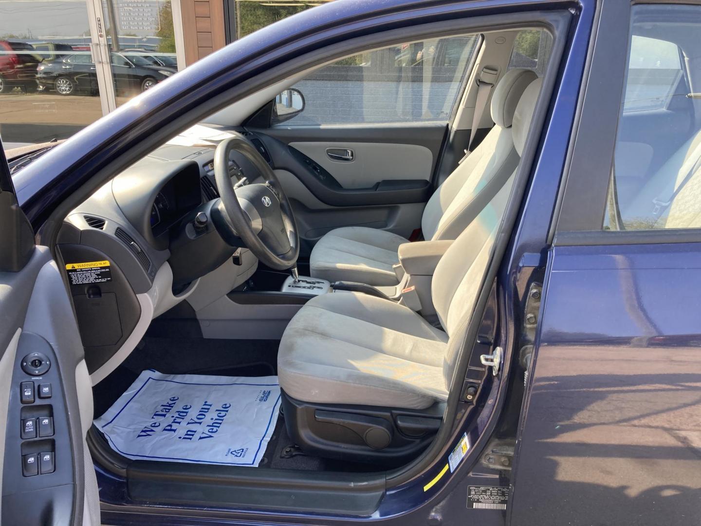 2010 Dark Blue Hyundai Elantra GLS (KMHDU4AD8AU) with an 2.0L L4 DOHC 16V engine, located at 1800 South Ihm Blvd, Freeport, IL, 61032, (815) 232-5543, 42.278645, -89.607994 - Photo#2