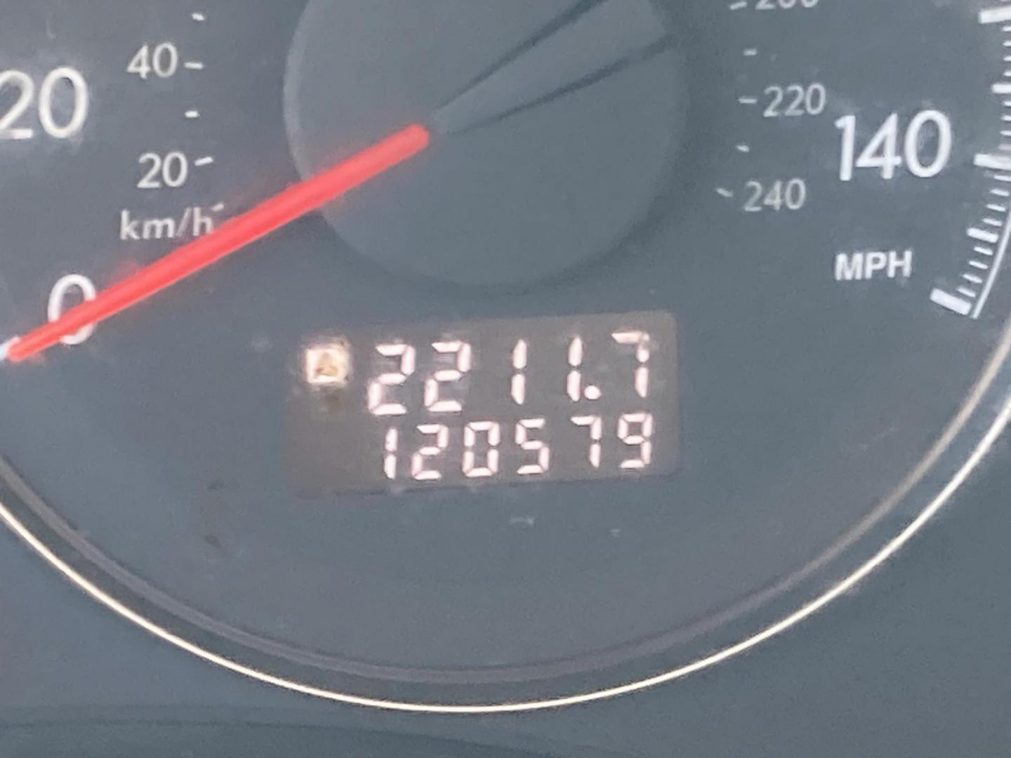 2008 Charcol Gray Met Subaru Outback 2.5i Limited (4S4BP62C087) with an 2.5L H4 SOHC 16V engine, 4-Speed Automatic transmission, located at 1800 South Ihm Blvd, Freeport, IL, 61032, (815) 232-5543, 42.278645, -89.607994 - Photo#6