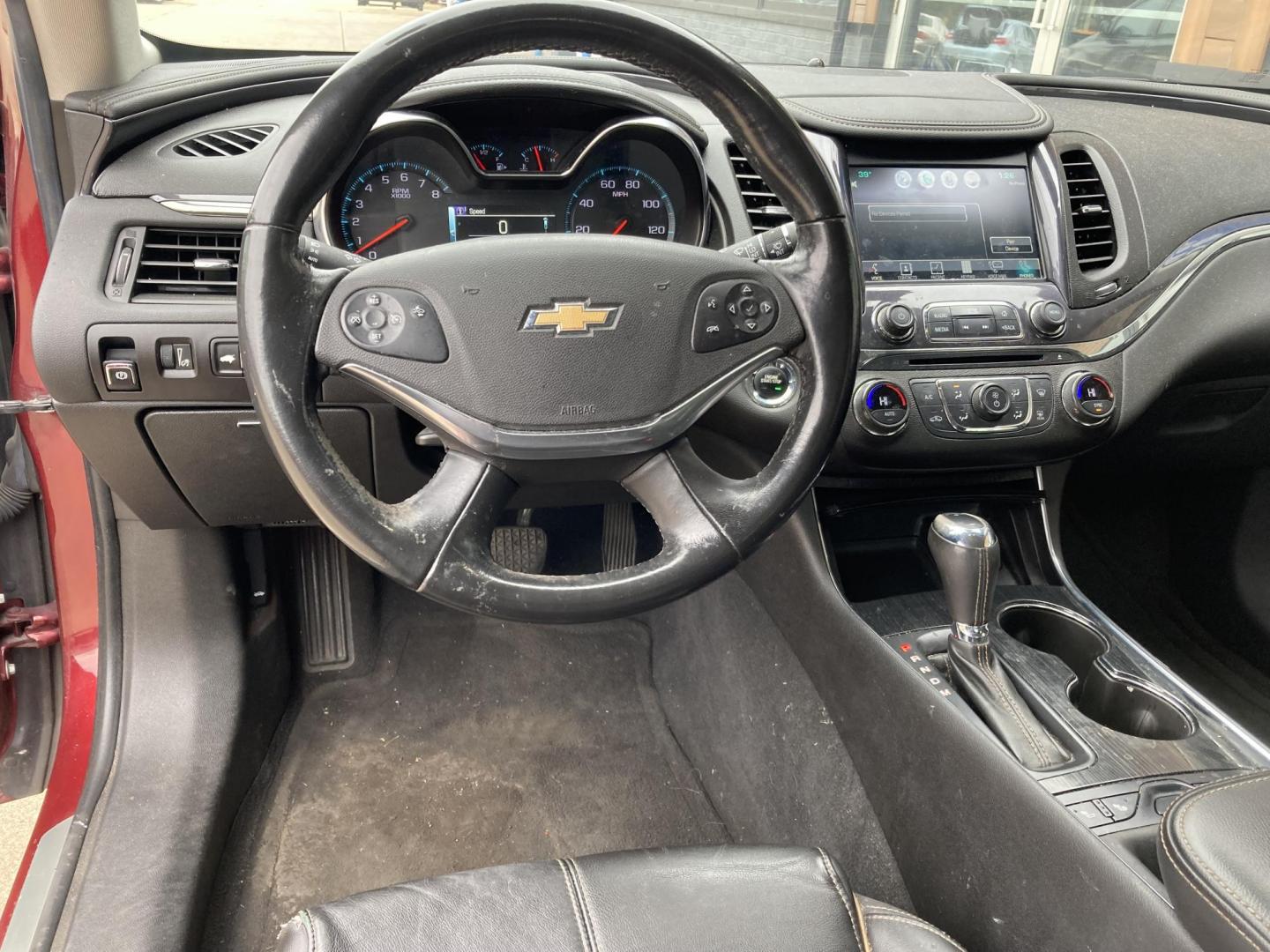 2016 Siren Red Met Chevrolet Impala LTZ (2G1145S32G9) with an 3.6L V6 DOHC 24V engine, 6A transmission, located at 1800 South Ihm Blvd, Freeport, IL, 61032, (815) 232-5543, 42.278645, -89.607994 - Impala LTZ 4D Sedan V6 - Photo#5