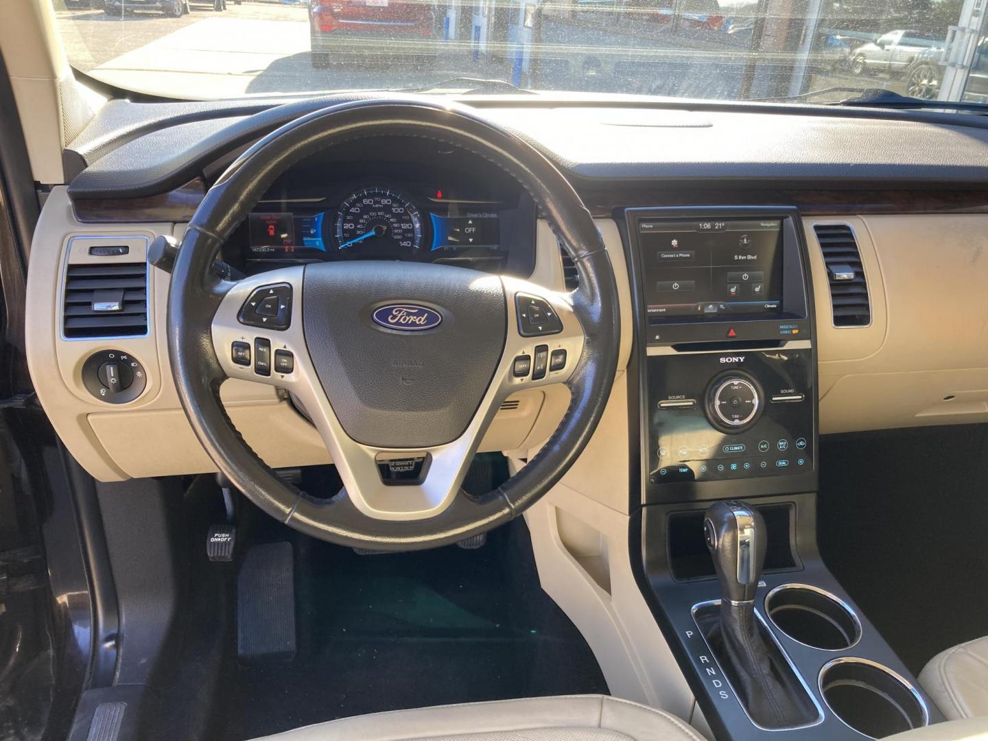 2013 Kodiak Brown Met Ford Flex Limited AWD (2FMHK6D86DB) with an 3.5L V6 DOHC 24V engine, 6-Speed Automatic Overdrive transmission, located at 1800 South Ihm Blvd, Freeport, IL, 61032, (815) 232-5543, 42.278645, -89.607994 - Photo#5