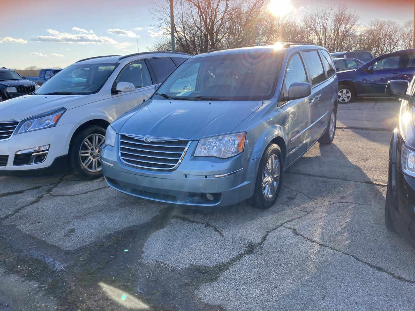 2010 Ice Blue Met Chrysler Town and Country Touring (2A4RR5DX1AR) with an 4.0L V6 SOHC 24V engine, 6-Speed Automatic transmission, located at 1800 South Ihm Blvd, Freeport, IL, 61032, (815) 232-5543, 42.278645, -89.607994 - Photo#0