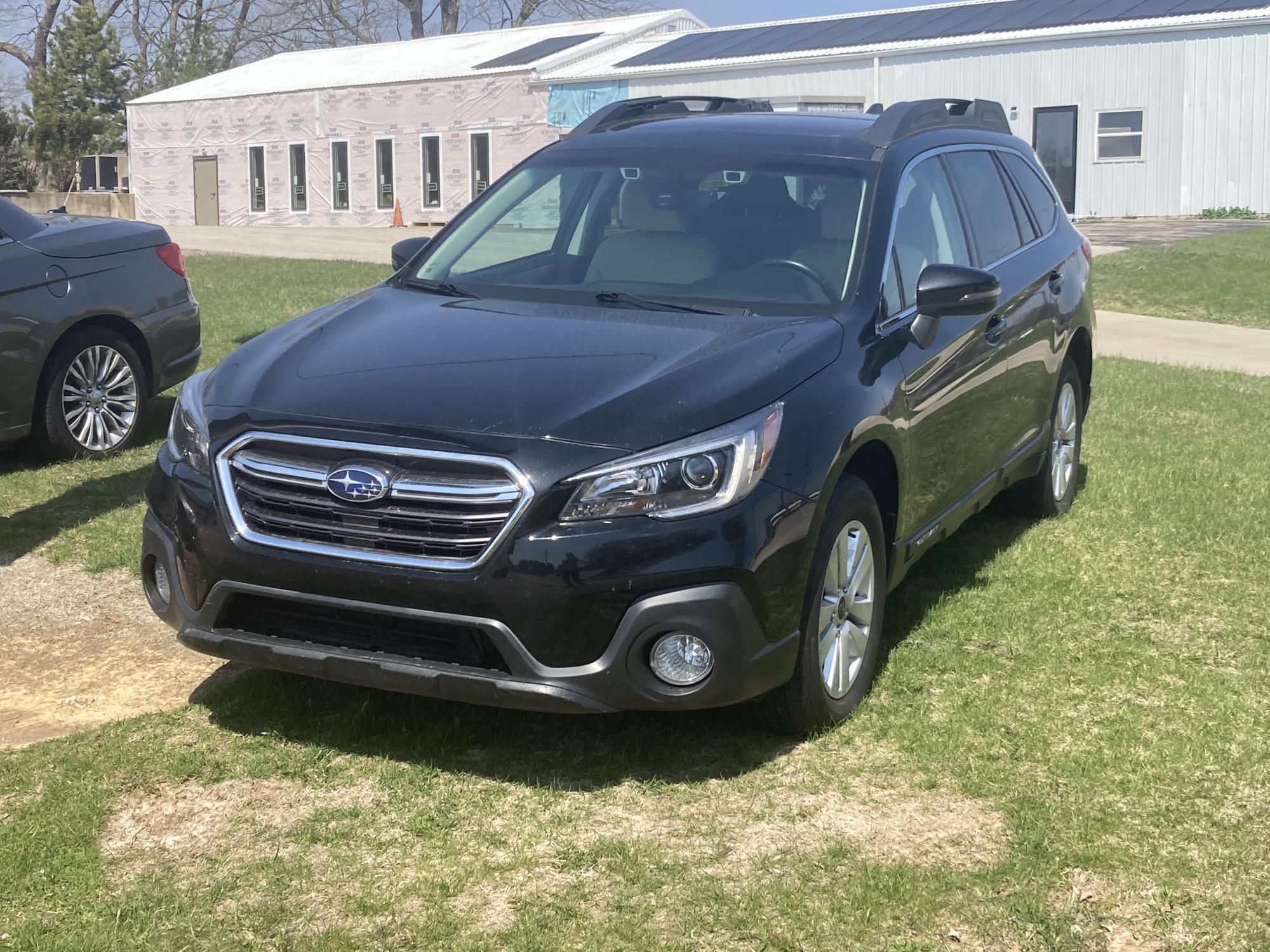 photo of 2019 Subaru Outback 2.5i Premium