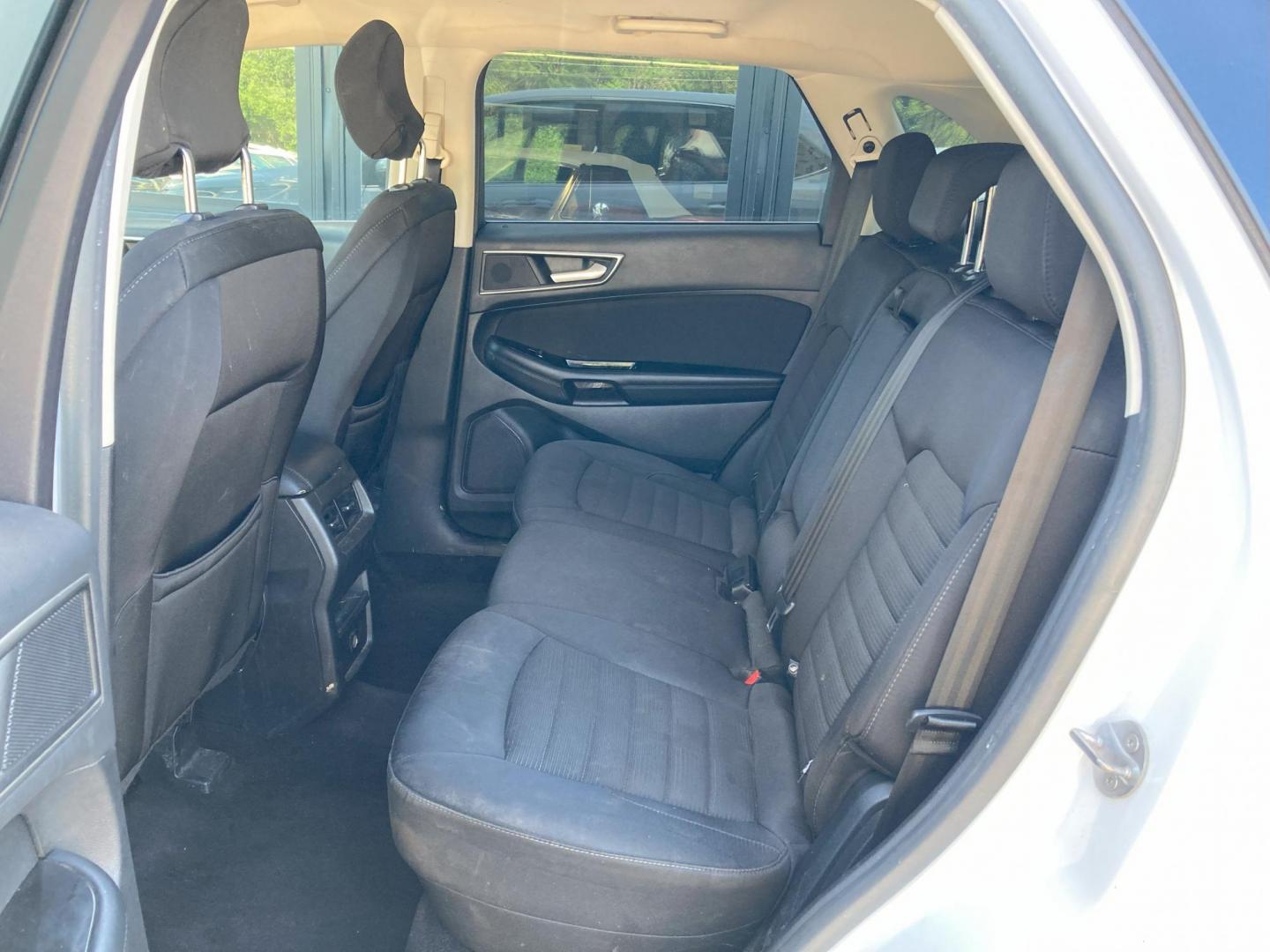 2016 Arctic White Ford Edge SEL AWD (2FMPK4J99GB) with an 2.0L L4 DOHC 16V engine, 6A transmission, located at 1800 South Ihm Blvd, Freeport, IL, 61032, (815) 232-5543, 42.278645, -89.607994 - Photo#7