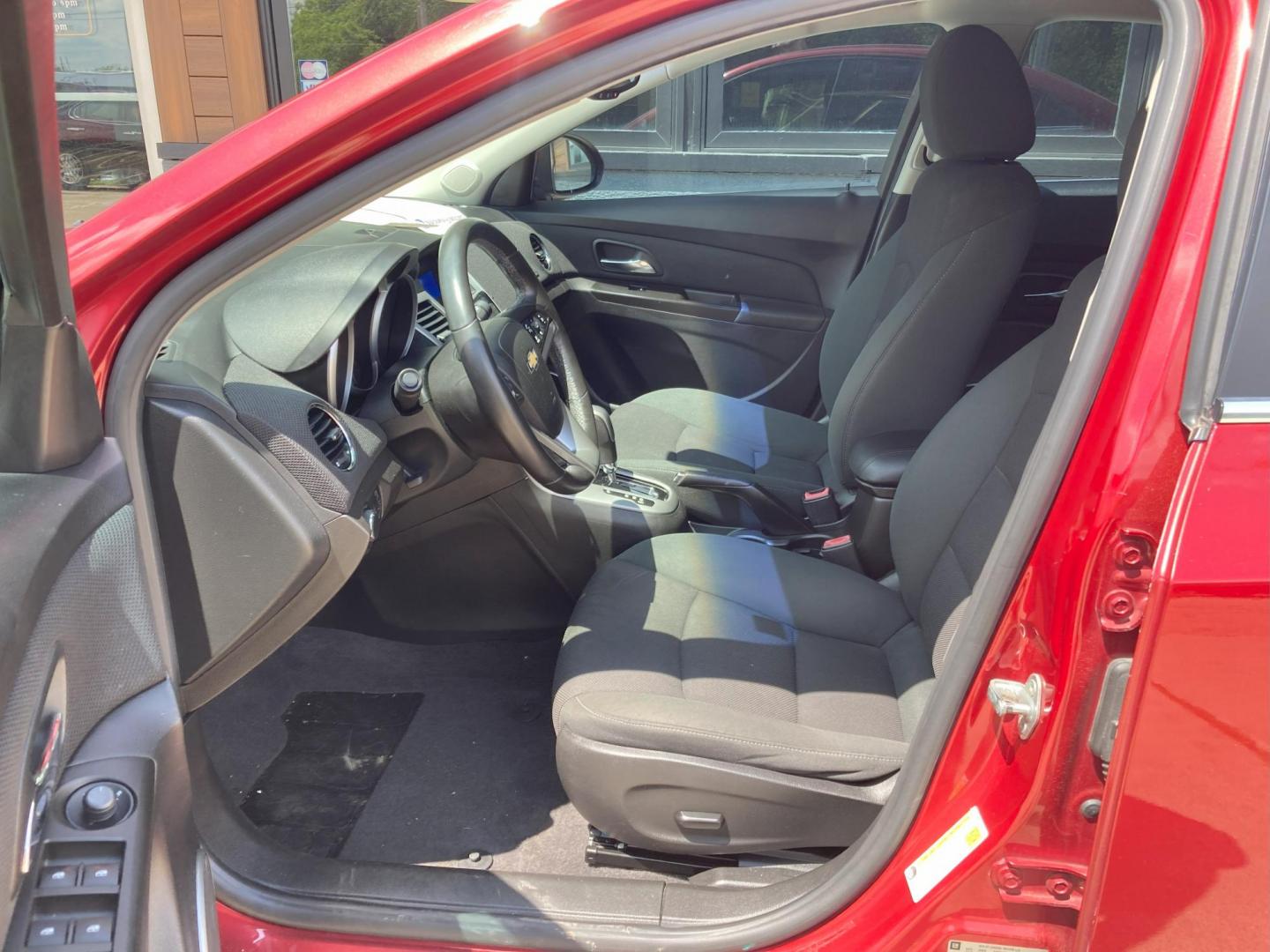 2012 Garnet Red Met Chevrolet Cruze 1LT (1G1PF5SC2C7) with an 1.4L L4 DOHC 16V TURBO engine, 6-Speed Automatic transmission, located at 1800 South Ihm Blvd, Freeport, IL, 61032, (815) 232-5543, 42.278645, -89.607994 - Photo#5