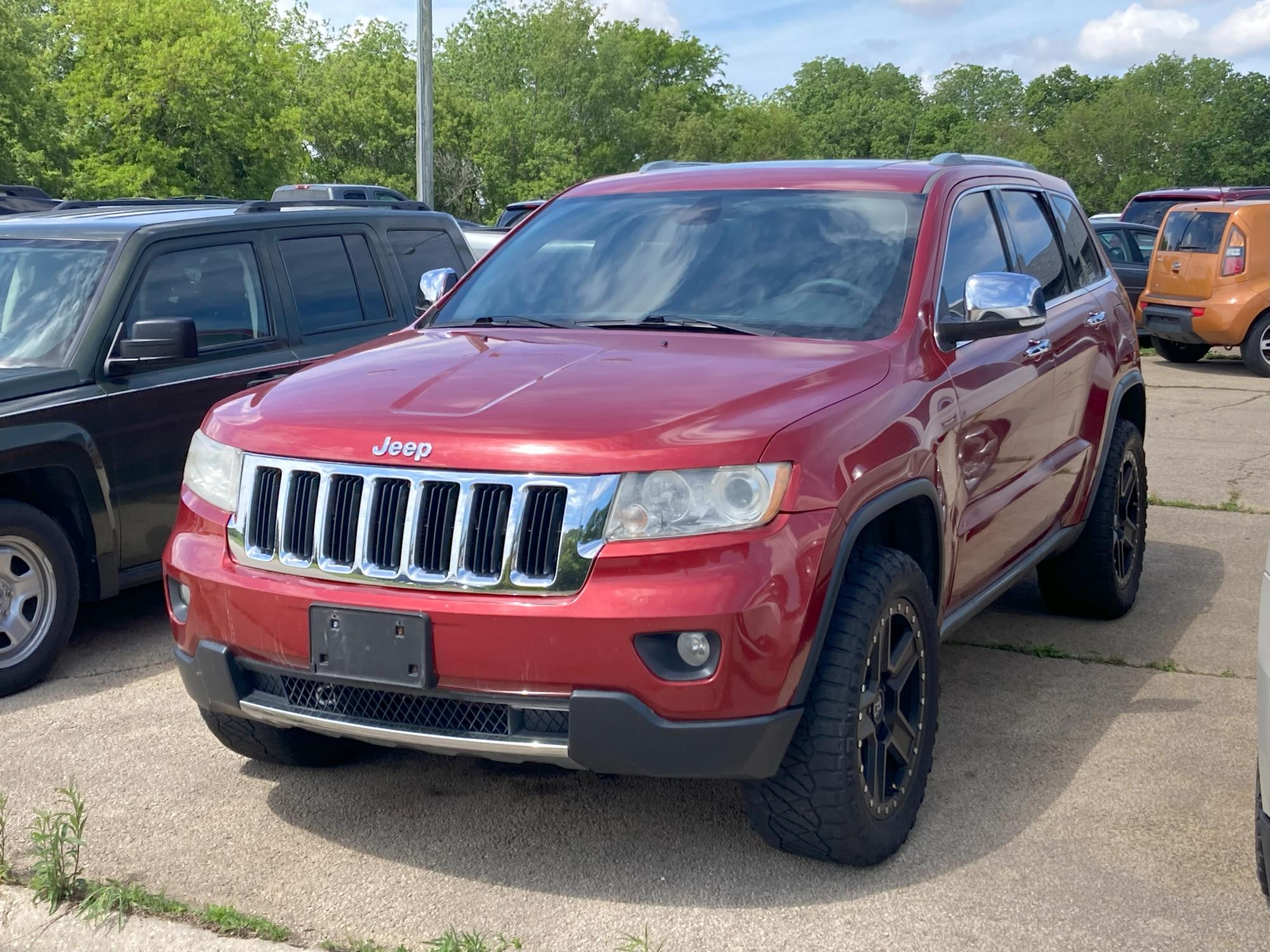 photo of 2011 Jeep Grand Cherokee Limited 4WD