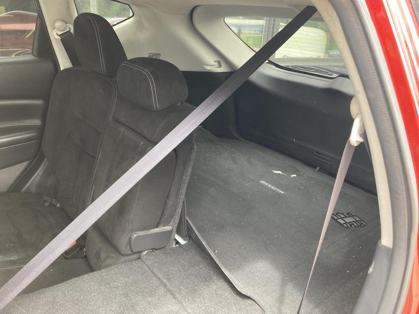 2015 Medium Red Met. Nissan Murano Platinum FWD (5N1AZ2MG8FN) with an 3.5L V6 DOHC 24V engine, Continuously Variable Transmission transmission, located at 1800 South Ihm Blvd, Freeport, IL, 61032, (815) 232-5543, 42.278645, -89.607994 - Murano S 4D SUV FWD - Photo#8