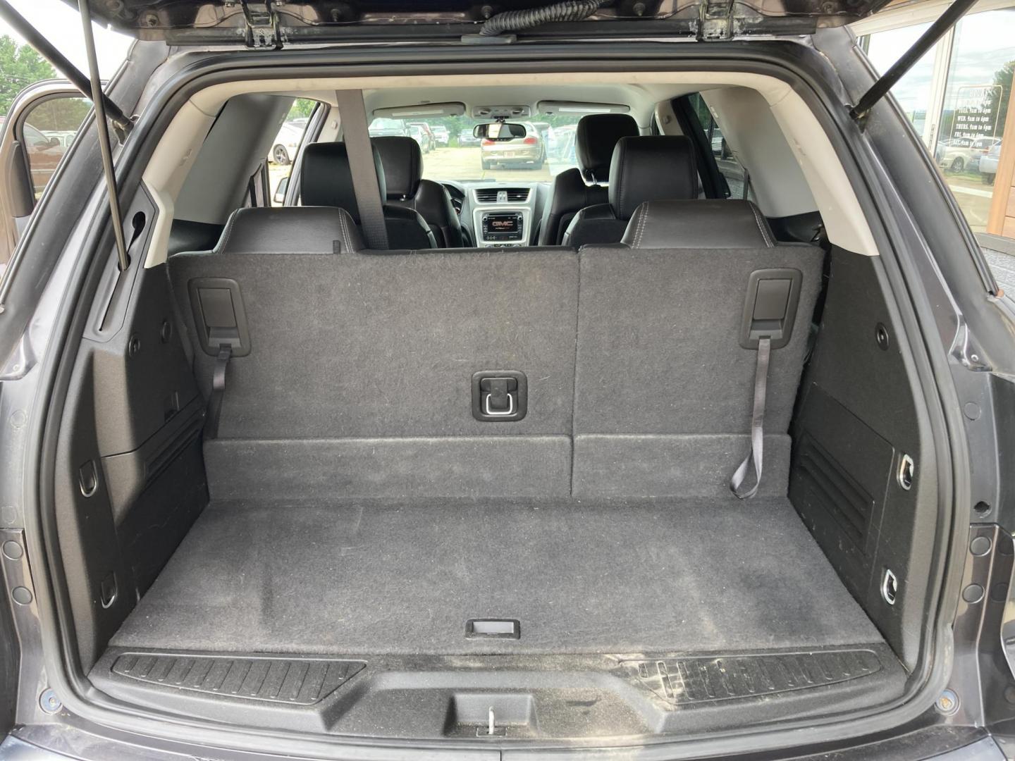 2016 Amethyst Met GMC Acadia SLT-1 AWD (1GKKVRKD8GJ) with an 3.6L V6 DOHC 24V engine, 6A transmission, located at 1800 South Ihm Blvd, Freeport, IL, 61032, (815) 232-5543, 42.278645, -89.607994 - Acadia SLT1 4D SUV AWD - Photo#9