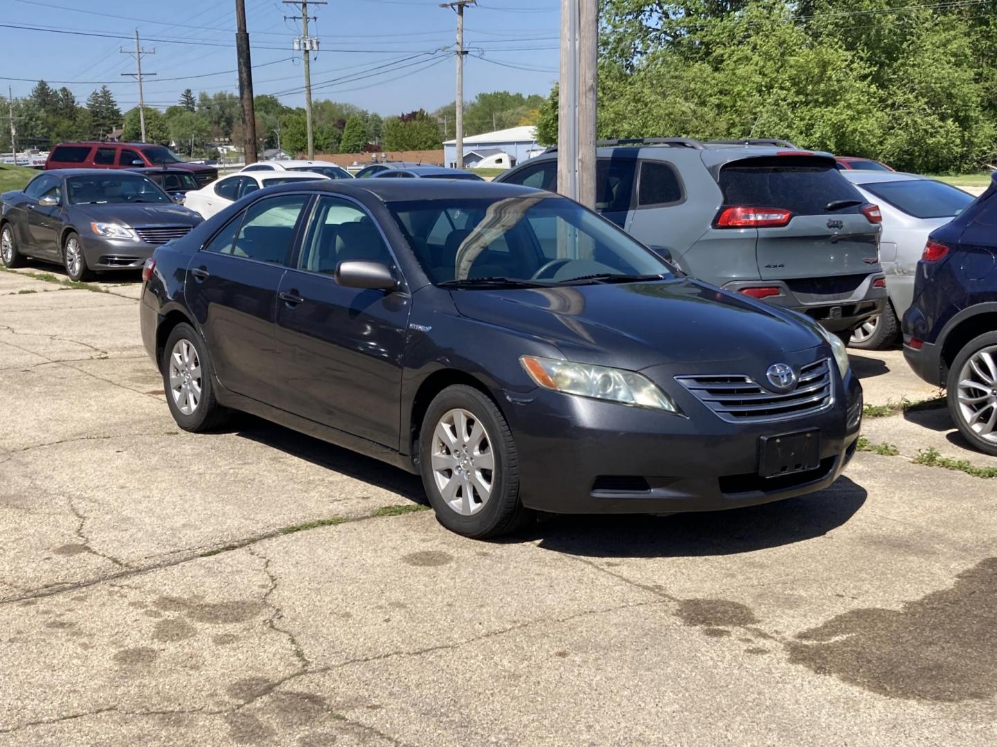 2007 Magnetic Gray Met Toyota Camry Hybrid Sedan (4T1BB46K87U) with an 2.4L L4 DOHC 16V HYBRID engine, CVT transmission, located at 1800 South Ihm Blvd, Freeport, IL, 61032, (815) 232-5543, 42.278645, -89.607994 - Camry Hybrid 4D Sedan - Photo#2