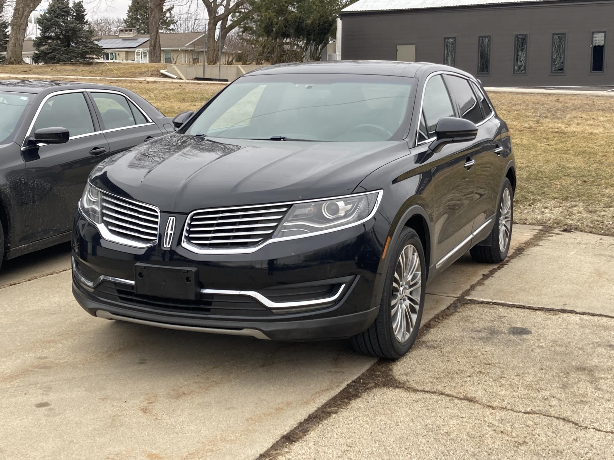 photo of 2017 Lincoln MKX Reserve AWD