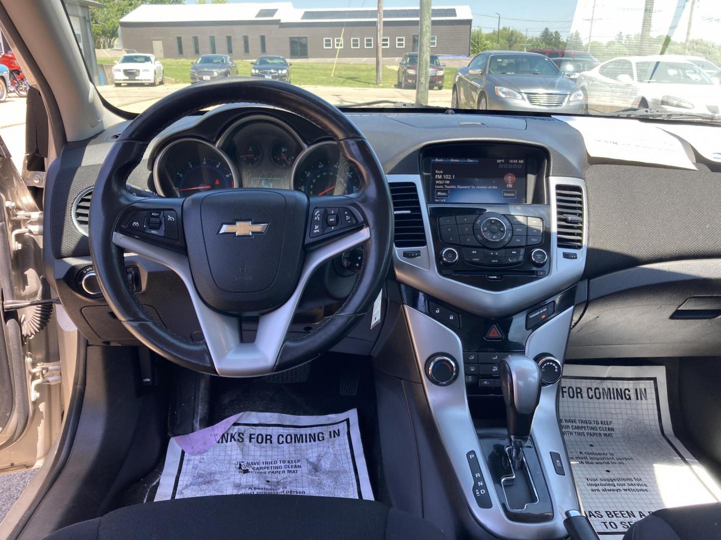 2013 Harvest Gold Met Chevrolet Cruze ECO Auto (1G1PH5SB4D7) with an 1.4L L4 DOHC 16V TURBO engine, 6-Speed Automatic transmission, located at 1800 South Ihm Blvd, Freeport, IL, 61032, (815) 232-5543, 42.278645, -89.607994 - Cruze Eco 4D Sedan - Photo#5