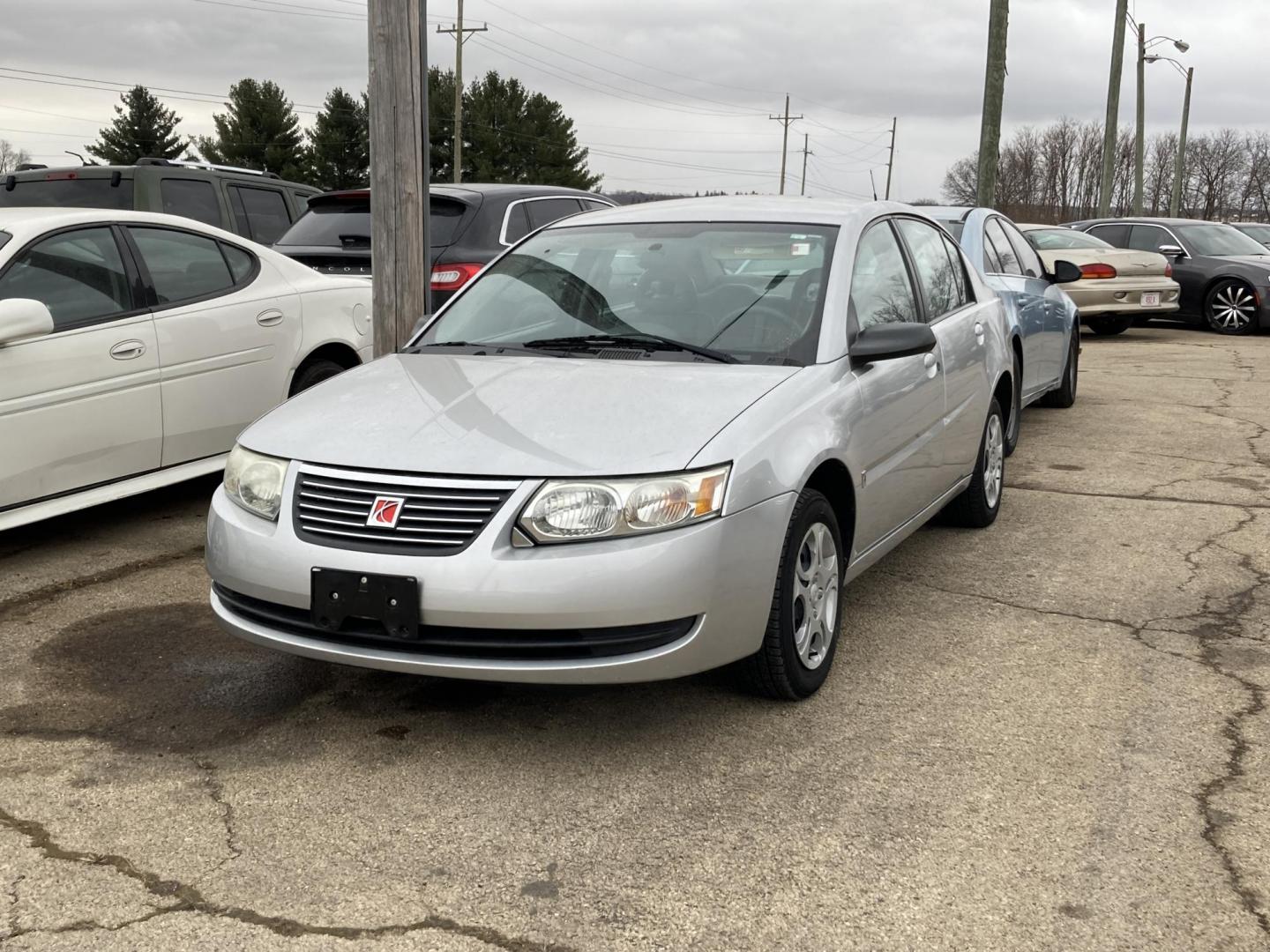 2005 Silver Met. Saturn ION Sedan 2 (1G8AJ52F75Z) with an 2.2L L4 DOHC 16V engine, 4-Speed Automatic transmission, located at 1800 South Ihm Blvd, Freeport, IL, 61032, (815) 232-5543, 42.278645, -89.607994 - Photo#0