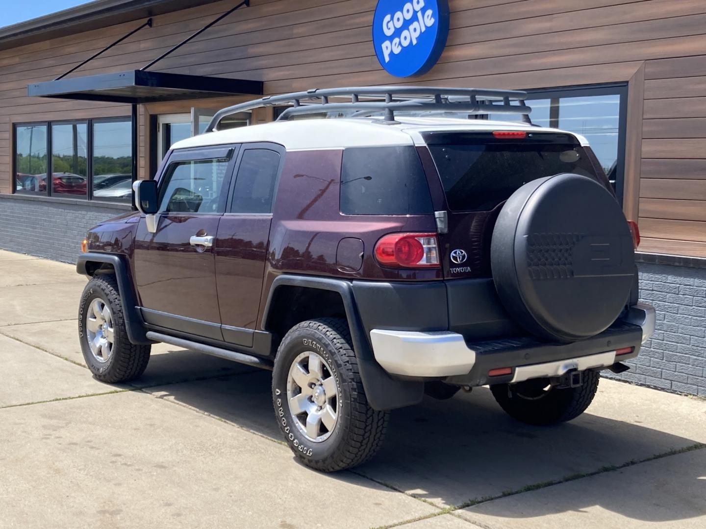 2007 Black Cherry Pearlcoat Toyota FJ Cruiser 4WD AT (JTEBU11FX70) with an 3.4L V6 DOHC 24V engine, 5-Speed Automatic Overdrive transmission, located at 1800 South Ihm Blvd, Freeport, IL, 61032, (815) 232-5543, 42.278645, -89.607994 - FJ Cruiser 4D SUV 4WD- Photo#2