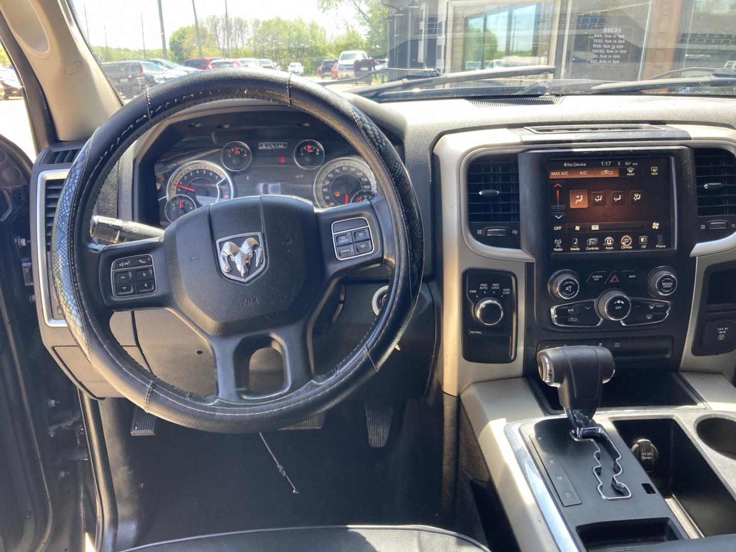 2013 Patriot Blue RAM 1500 SLT Crew Cab SWB 4WD (1C6RR7LT5DS) with an 5.7L V8 OHV 16V engine, 6-Speed Automatic transmission, located at 1800 South Ihm Blvd, Freeport, IL, 61032, (815) 232-5543, 42.278645, -89.607994 - 1500 SLT Crew Cab 4WD- Photo#5