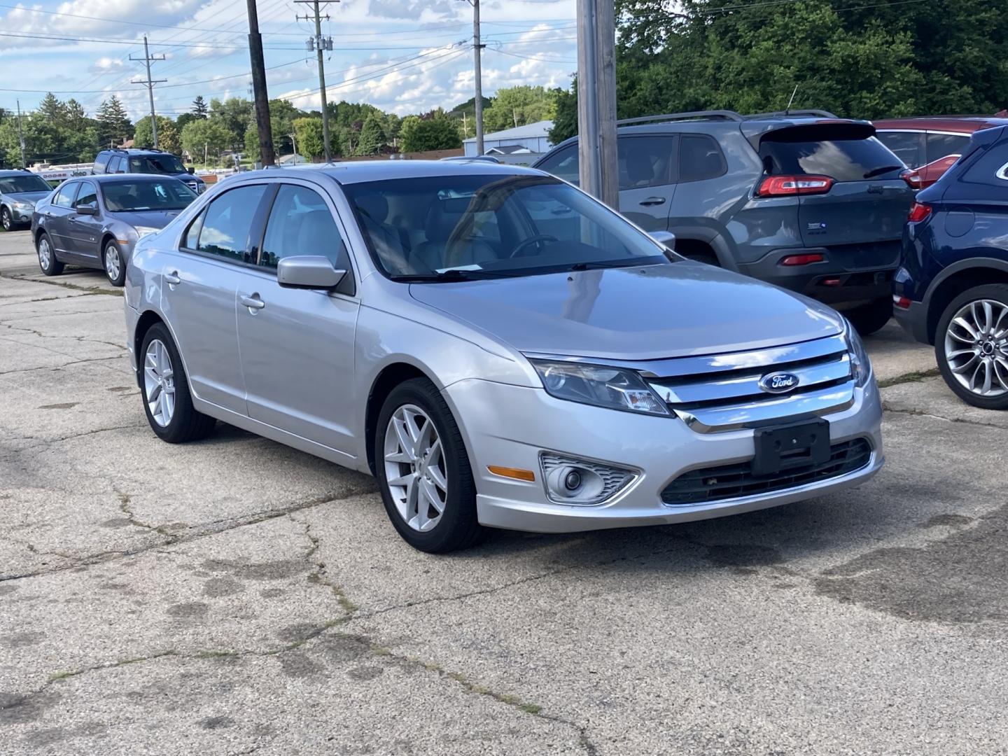 2012 Bright Silver Ford Fusion SEL (3FAHP0JG2CR) with an 3.0L V6 DOHC 24V engine, located at 1800 South Ihm Blvd, Freeport, IL, 61032, (815) 232-5543, 42.278645, -89.607994 - Fusion SEL 4D Sedan- Photo#0