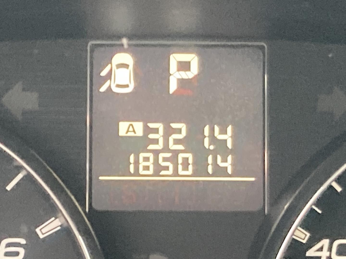 2010 Cypress Green m Subaru Outback 2.5i Premium (4S4BRCGC7A3) with an 2.5L H4 DOHC 16V engine, Continuously Variable Transmisson transmission, located at 1800 South Ihm Blvd, Freeport, IL, 61032, (815) 232-5543, 42.278645, -89.607994 - Outback Premium 4D Wagon- Photo#6