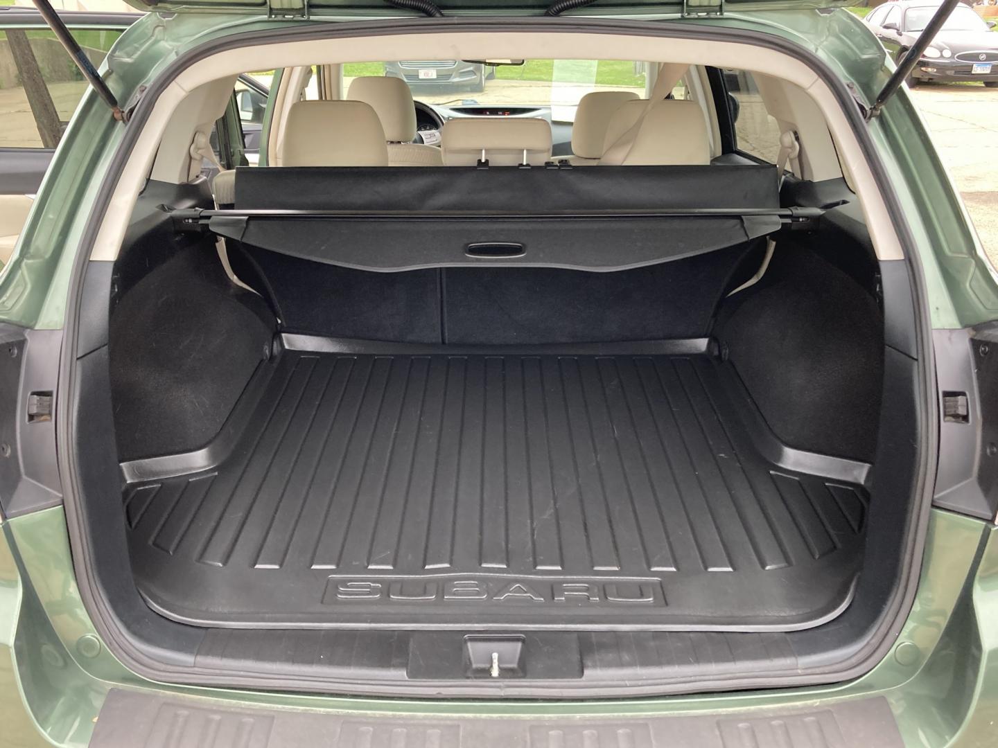 2010 Cypress Green m Subaru Outback 2.5i Premium (4S4BRCGC7A3) with an 2.5L H4 DOHC 16V engine, Continuously Variable Transmisson transmission, located at 1800 South Ihm Blvd, Freeport, IL, 61032, (815) 232-5543, 42.278645, -89.607994 - Outback Premium 4D Wagon- Photo#8