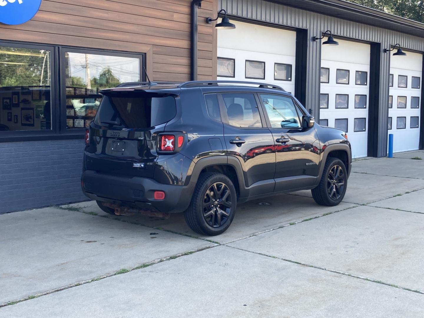2016 Black Jeep Renegade Latitude 4WD (ZACCJBBT0GP) with an 2.4L L4 DOHC 16V engine, 6M transmission, located at 1800 South Ihm Blvd, Freeport, IL, 61032, (815) 232-5543, 42.278645, -89.607994 - Renegade Latitude 4D SUV 4WD- Photo#1